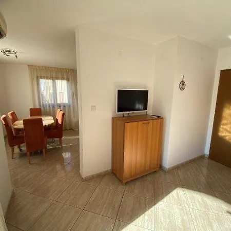 Murry Apartamento *